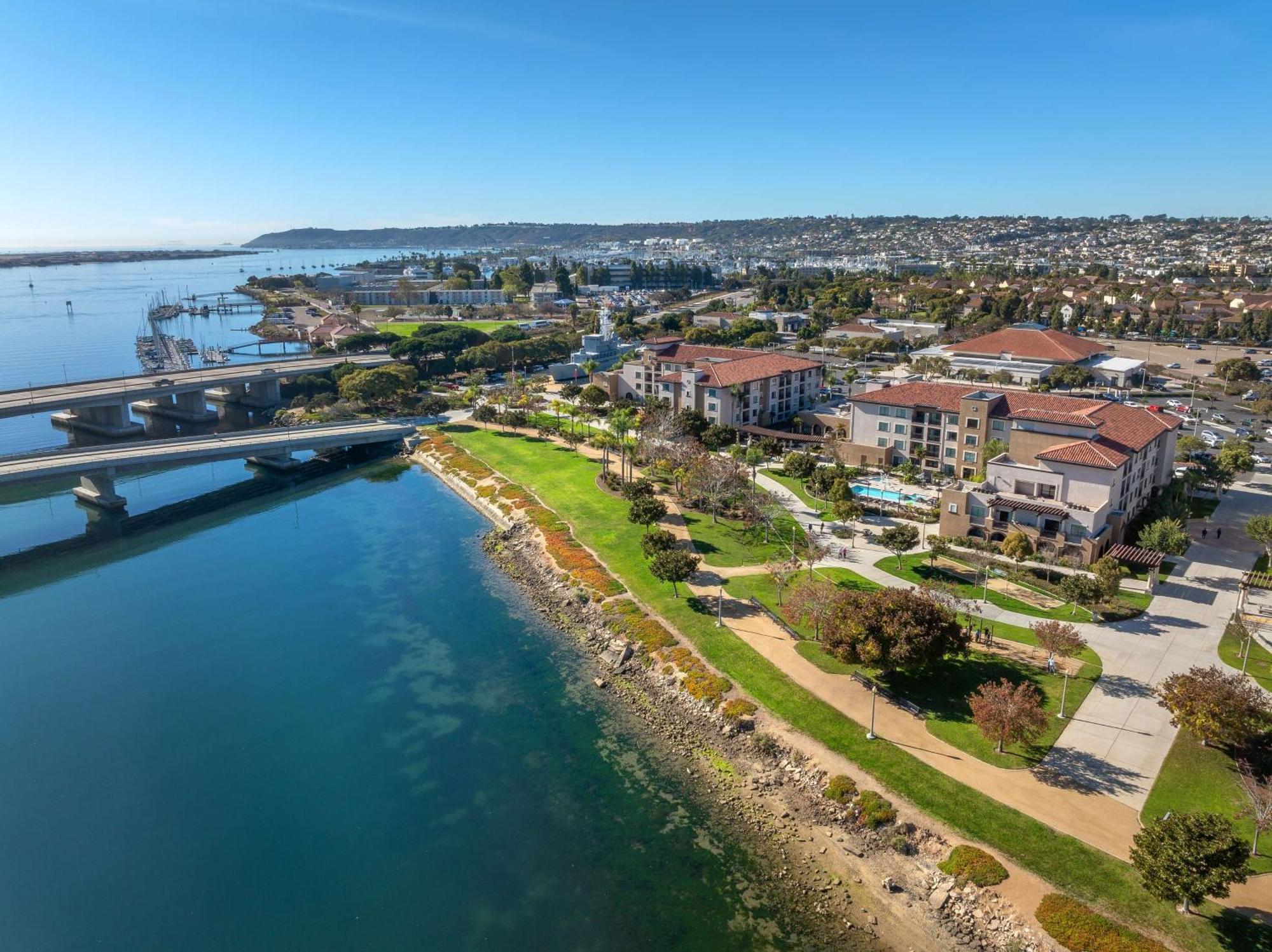 Homewood Suites By Hilton San Diego Airport-Liberty Station Экстерьер фото